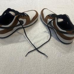 paire de chaussures Nike dunk low db trail boot taille 42,5