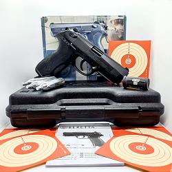 A VENDRE BERETTA PX4 STORM 4.5MM BILLES ACIER /DIABOLOS / AVEC MALLETTE UMAREX+3 CAPSULES CO2+50PLB!
