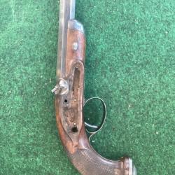Pistolet à percussion à restaurer