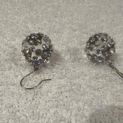 Boucles d oreilles cristaluna pinjata acrylique transparent avec swarovski cristal neuf 300 504 00