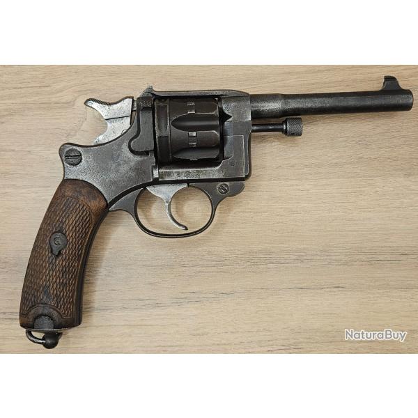 Revolver MAS 1892 - Dat 1902 - 8x27mm - Arme rglementaire franaise - tat de tir