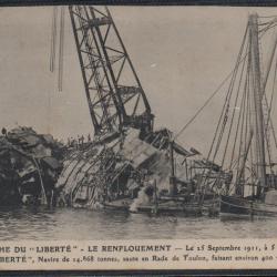 CPA - Marine Militaire - Catastrophe du Cuirassé Liberte, 25 septembre 1911, les Épaves  N°3856