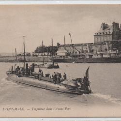 CPA - Marine Militaire - SAINT-MALO - Torpilleur dans lAvant - Port  N°3858