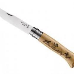 Couteau OPINEL ANIMALIA 3 n° 8 VRI, lame inox, manche 11 cm chêne, gravure laser, décor chien