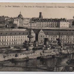 CPA - Marine Militaire - " BREST " -Le Port Militaire vue prise du Plateau des Capucins - N°3325