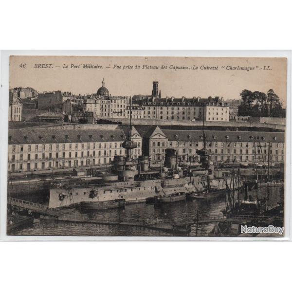 CPA - Marine Militaire - " BREST " -Le Port Militaire vue prise du Plateau des Capucins - N3325