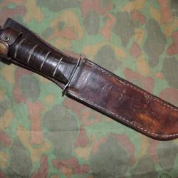 TRES BEL ANCIEN  COUTEAU DE COMBAT U.S.M.C. / MARINE CORPS W.W.2 / KA - BAR / 1944