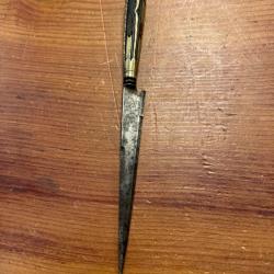 stylet corse 27 cm !
