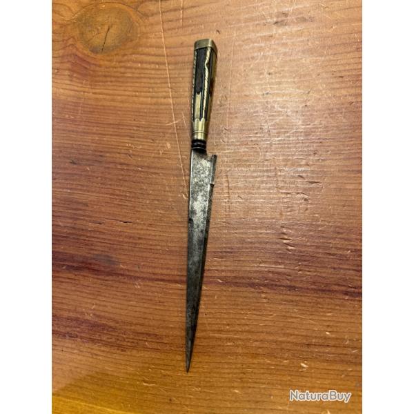 stylet corse 27 cm !
