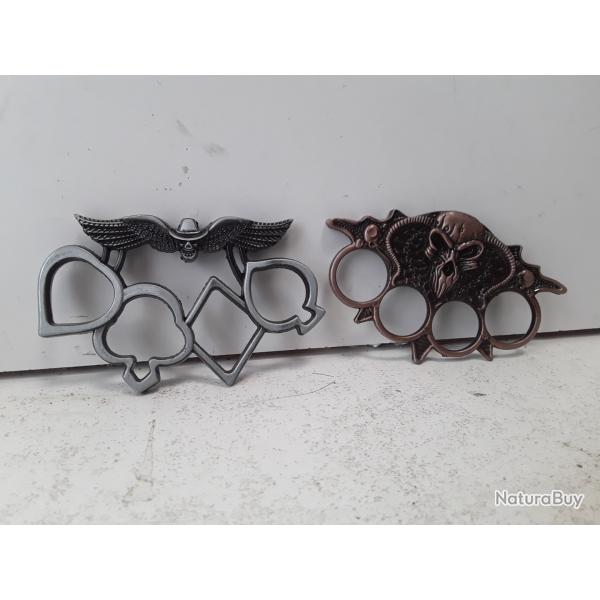 Lot de 2 poings americain Poker/ Crane