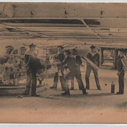 CPA - Marine Militaire  Française - " Canon " 152 Feu - N°3860