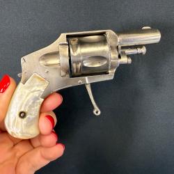 SUPERBE BULLDOG HAMMERLESS DE LUXE calibre 320