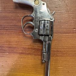 revolver ladysmith  de luxe calibre 22 7 coups