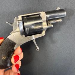 BEAU REVOLVER TYPE BRITISH BULLDOG calibre 380
