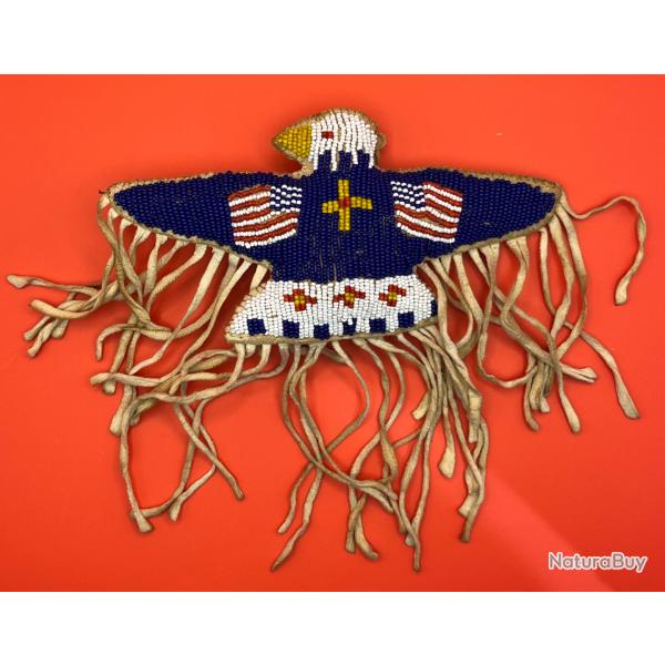 Magnifique ftiche indien des plaines aigle perl en seedbeads drapeaux amricains