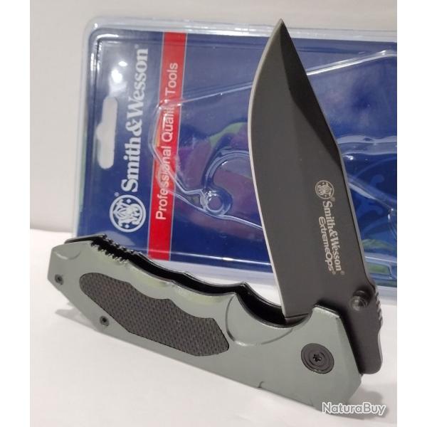 Couteau Smith&Wesson Extreme Ops Black/Gray Manche Alu Lame Acier Inox Scurit Linerlock Clip