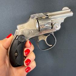 SMITH & WESSON SNUBNOSE calibre 32 sw short