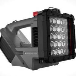 PROJECTEUR XP 30 R 32.000 LM