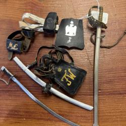 lot de miniatures sabres