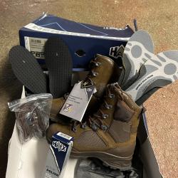 Chaussures armée française HAIX  taille 38 neuves