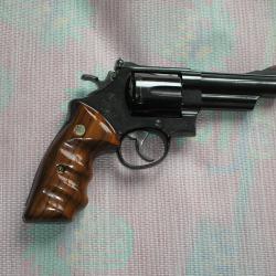 Smith & Wesson Modèle 29-4