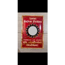 plaque émaillée allemande DAF (du "Deutsche Arbeitsfront" (DAF), ou Front du Travail allemand ww2