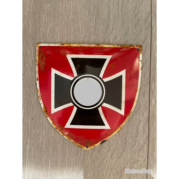 Une plaque maille en email rouge allemande ww2