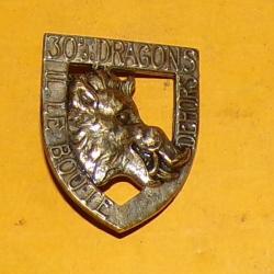30° Régiment de Dragons, dos guilloché embouti, 2 anneaux, FABRICANT DRAGO PARIS , HOMOLOGATION SANS