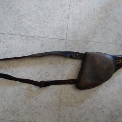 Étuis jambon revolver modèle 1892