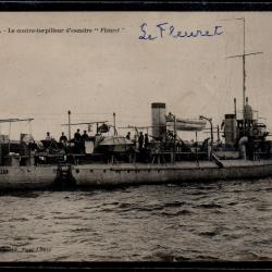 CPA -MARINE MILITAIRE - Le contre - torpilleur d'escadre " Fleuret " - N°3867
