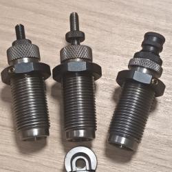 Jeu de deux d'outils RCBS Cal 45