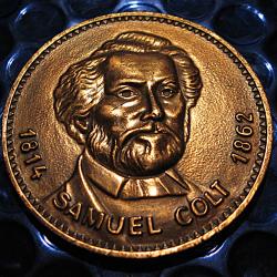 medaille Samuel COLT 1814-1862 diametre 48,2 bronze