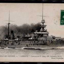 CPA- MARINE DE GUERRE -" LIBERTÉ "Cuirasse 1er Rang ( le 25 septembre 1911 )Avant l'explosion N°3873