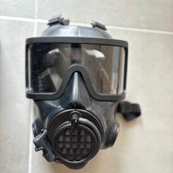 Masque à gaz NRBC