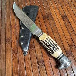 COUTEAU POIGNARD VINTAGE ALLEMAND FORGÉ A SOLINGEN POMMEAU AIGLE LAME GRAVÉE DUN CERF