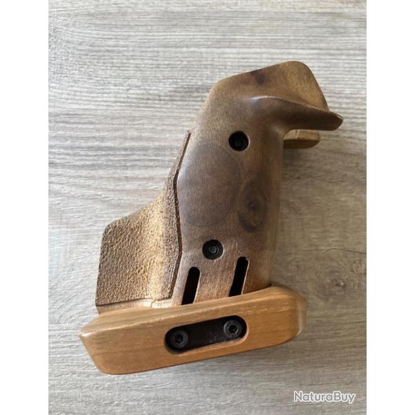 crosse pistolet feinwerkbau