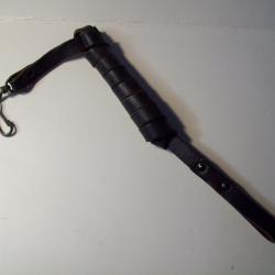 dragonne cuir noire de gendarmerie ancien année 1960
