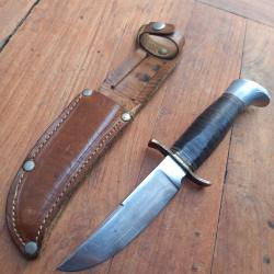 Couteau de Chasse SABATIER Manche en Cuir Fourreau en cuir