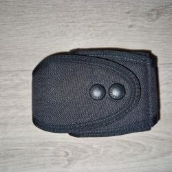 Porte menottes red label GK PRO