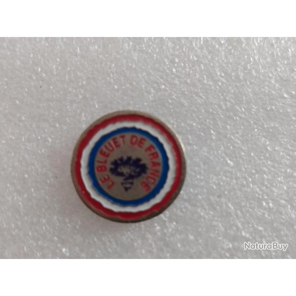PINS ARMEE DE TERRE  LE BLEUET DE FRANCE  COULEUR BLEU BLANC ROUGE