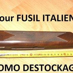 devant bois fusil ITALIEN calibre 12 à 35 euros !!!!!!!!!!! - VENDU PAR JEPERCUTE (D25D178)