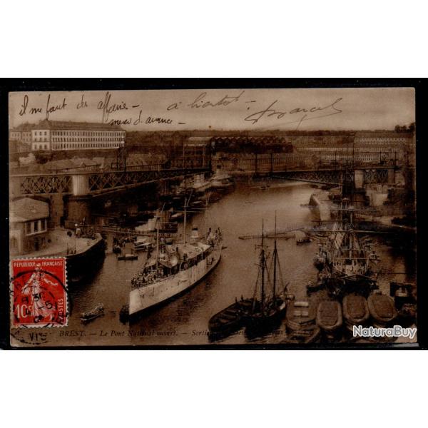 CPA - Brest - Le Pont National Ouvert, Sortie Du Croiseur DEstres  N3880