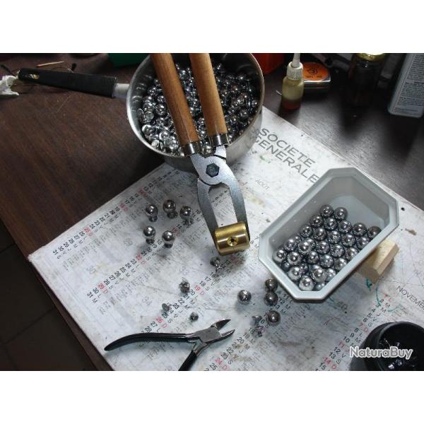 GAMME DE BOULETS RONDS ET DE MOULES A BOULETS RONDS, A LA DEMANDE