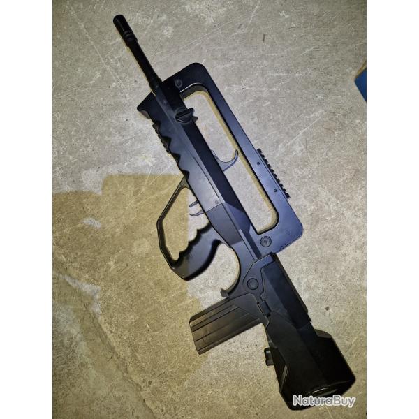 Famas  bille 6mm