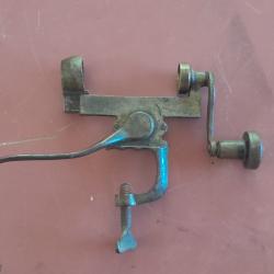 Petit sertisseur calibre 12