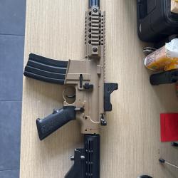 Carabine à Plombs Crosman Bushmaster CO2 Full Auto + Point Rouge