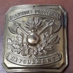 Boucle de ceinturon de sapeur pompier 3ème république en très bon état.