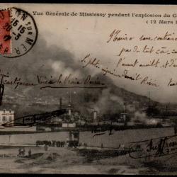 CPA - Marine Militaire  -Vue Generale de Missiessy pendant l'explosion du Cuirasse " IENA "- N&deg;3254
