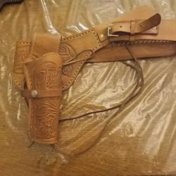 Holster western cuir avec porte munitions