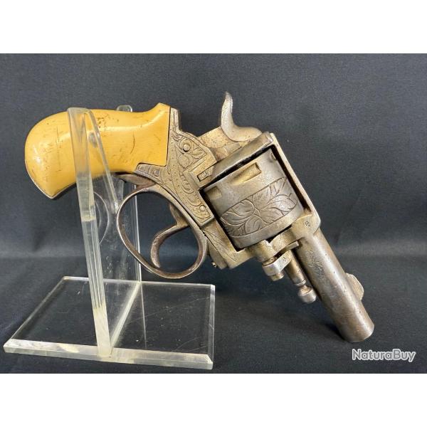 GROS REVOLVER BRITISH BULLDOG calibre 380